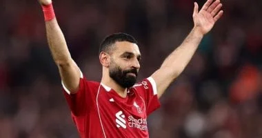 محمد صلاح على رأس قائمة ليفربول لمواجهة باريس سان جيرمان