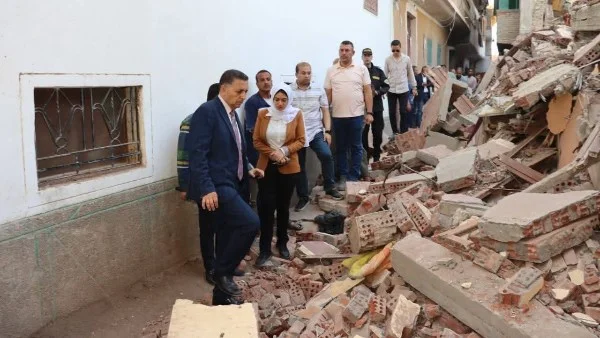 تفقد محافظ القليوبية لموقع انهيار منزل بكفر الحمام