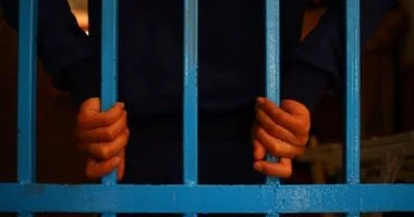 مسنة تقتل حفيدها بسبب خلاف مع زوجة ابنها