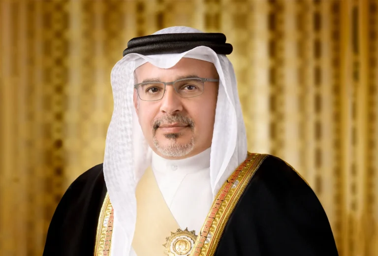 ولي عهد البحرين يبحث المستجدات مع سفير السعودية
