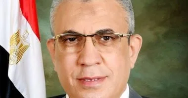 الجبهة الوطنية تهنئ عادل عبد الفضيل بوسام العمل