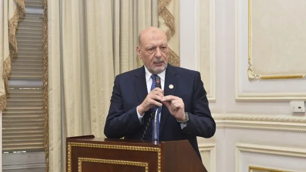 "المصريين" تنظم ندوة "مؤثرين إيجابيين" لتعزيز الوعي