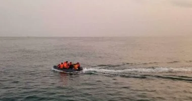 انتشال جثة شاب غريق في نهر النيل بالعياط