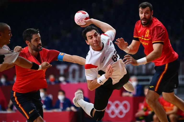 أحمد الأحمر ينهي مسيرته مع الزمالك نهاية الموسم