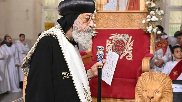 البابا تواضروس يترأس قداس خميس العهد بكينج مريوط