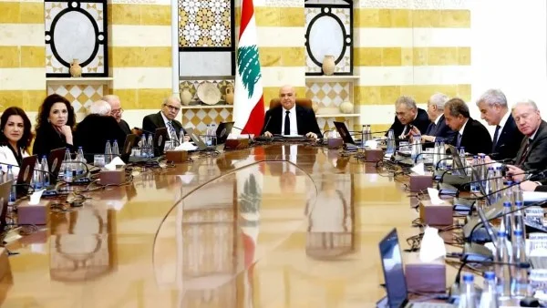 لبنان يتمسك بوقف الأعمال العدائية ويضغط على إسرائيل