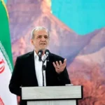 الرئيس الإيراني يصف الحصار البحري الأمريكي بالسلوك العدواني