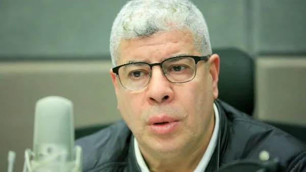 شوبير: الأهلي ليس مانشستر سيتي ليتحمل أعباء مالية إضافية