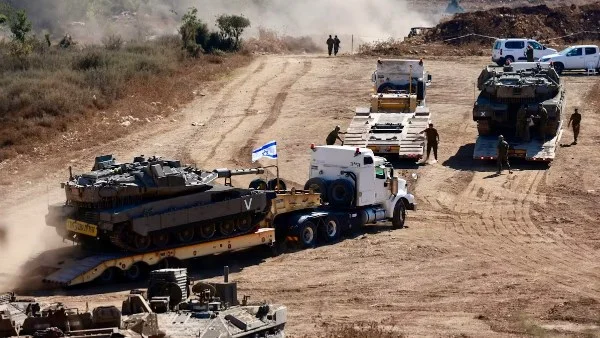 إسرائيل تعمل على إنشاء مناطق عازلة في غزة وسوريا ولبنان