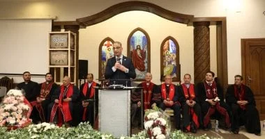 محافظ الجيزة يهنئ الأقباط بعيد القيامة المجيد