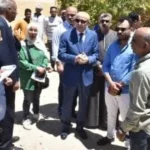 محافظ الأقصر يتفقد الخدمات في المريس والضبعية