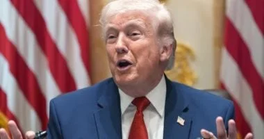 الديمقراطيون يتحركون لعزل ترامب بالتعديل الخامس والعشرين