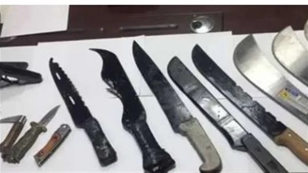 عقوبات رادعة لحيازة الأسلحة البيضاء دون ترخيص