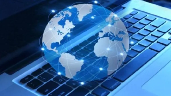 الابتعاد عن الإنترنت يحسن الصحة النفسية والتركيز