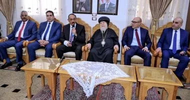 محافظ سوهاج يهنئ الأقباط بعيد القيامة المجيد