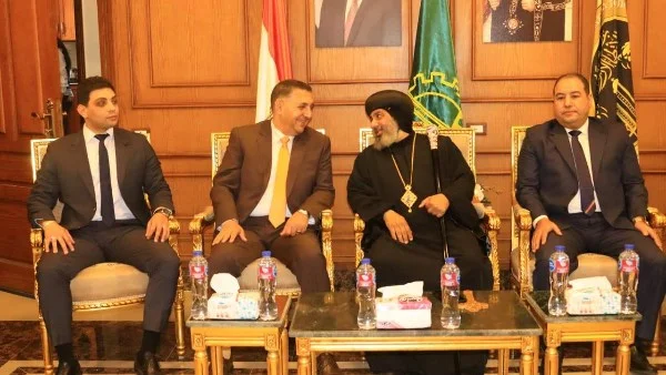 محافظ القليوبية يهنئ الأنبا نوفير بعيد القيامة المجيد