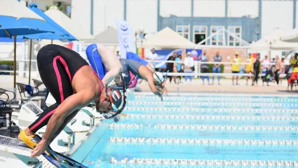 انطلاق بطولة العالم للماسترز للسباحة بالزعانف 2026 في شرم الشيخ