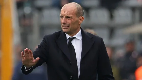 أليجري يعترف بانتقادات جماهير ميلان بعد الخسارة الكبيرة