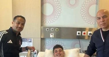 زيارة محمد يوسف ووليد سليمان للاعب بلال عطية بالمستشفى