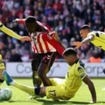 توتنهام يواصل التدهور في الدوري الإنجليزي بهزيمة أمام سندرلاند