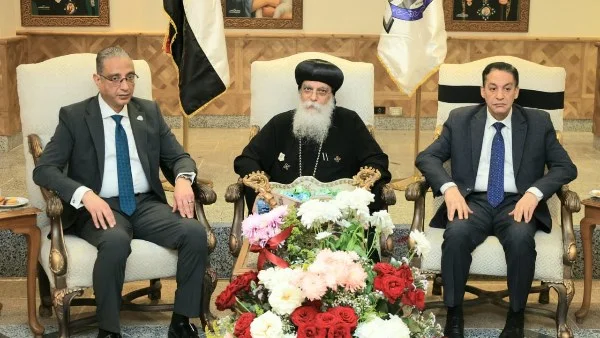 زيارة محافظ الجيزة لمطرانية أكتوبر بمناسبة عيد القيامة