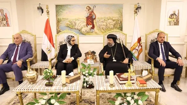 تهنئة عيد القيامة في الوادي الجديد