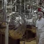 إيران ترفض وقف تخصيب اليورانيوم ومضيق هرمز تحت حصار أمريكي