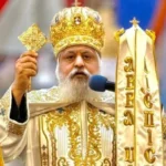 الأنبا ميخائيل يترأس قداس عيد القيامة بحلوان