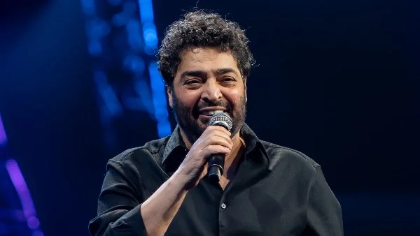 حفلة حميد الشاعري تضيء أبوظبي بأجواء الفن الجميل