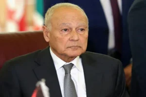 أبو الغيط: إغلاق هرمز يهدد الأمن الدولي