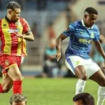 التعادل السلبي في الشوط الأول بين الترجي وصن داونز