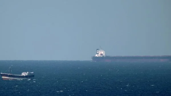 حصار أمريكي مشدد على موانئ إيران اعتباراً من الاثنين