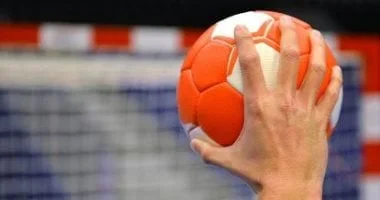 الزمالك يتفوق على سبورتنج في دوري المحترفين لكرة اليد