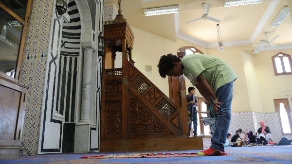 الابتلاء: رفع للدرجات أم تكفير للذنوب؟