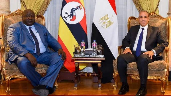 مشاورات مصرية أوغندية للدفع بالتنمية الاقتصادية