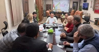 اجتماع بين رئيس جهاز مدينة أكتوبر وملاك مشروع بيت الوطن