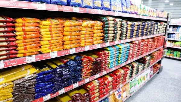 إعدام ربع طن أغذية فاسدة في المنيا