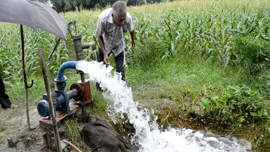 شروط وآلية ترخيص آلات رفع المياه وفق قانون الري