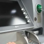 خطوات استعادة بطاقة الفيزا من ماكينة ATM