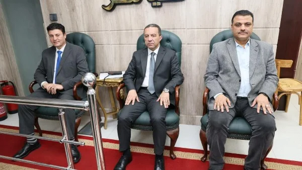 إزالة مبنى آيل للسقوط بالمنوفية وتحقيقات مع العاملين