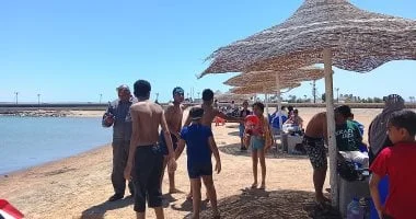 إقبال كبير في شواطئ جنوب سيناء للاحتفال بشم النسيم