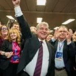 لابورتا يرافق برشلونة إلى مدريد لمواجهة أتلتيكو