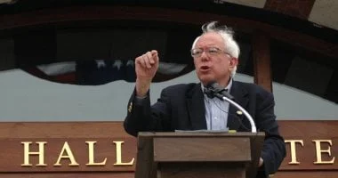 انتقادات ساندرز لسياسات ترامب في الشرق الأوسط