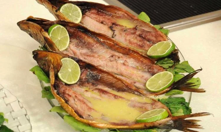 كيف تتخلص من رائحة الفم الكريهة بعد تناول الفسيخ والرنجة