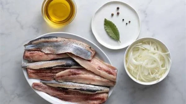 طرق آمنة لحفظ بواقي الرنجة بعد احتفالات شم النسيم