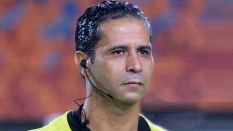 أزمة تحكيم في مباراة الأهلي وسيراميكا كليوباترا