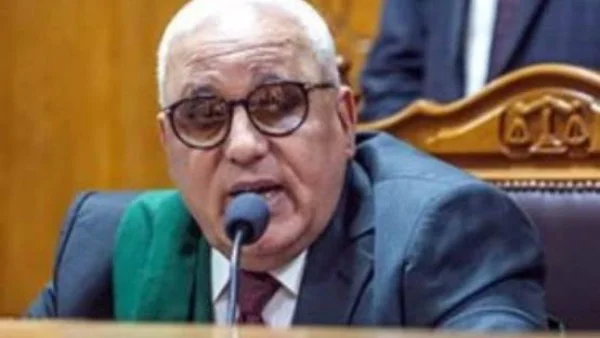 أحكام بالسجن وتعويضات ضخمة لقادة الإخوان في قضية التخابر