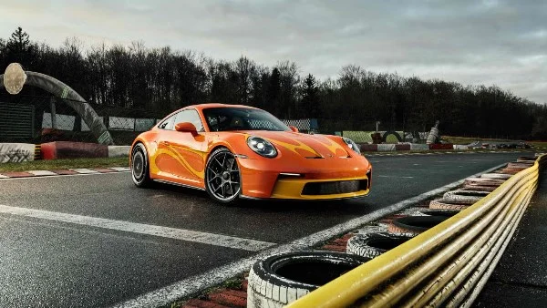 بورشه تعود لتغيير مفهوم تصميم السيارات الرياضية