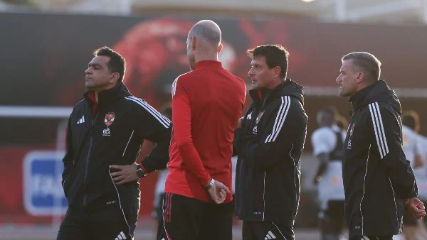 ضياء السيد ينتقد تطبيق اللوائح في الكرة المصرية