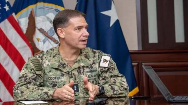 قائد القيادة المركزية الأمريكية يصل تل أبيب